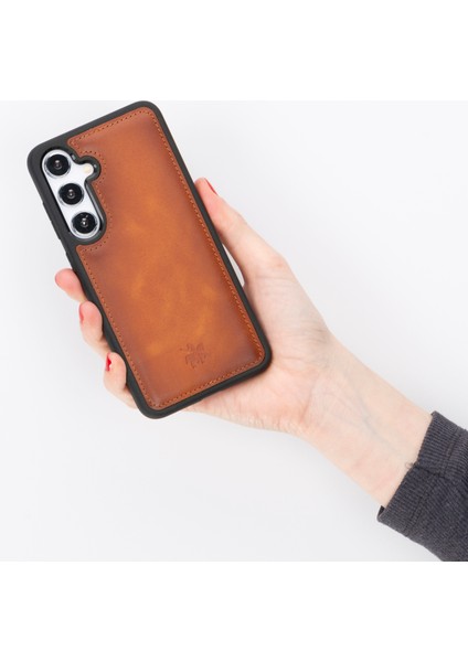 Samsung S24 Plus Lucca Deri Arka Telefon Kılıfı