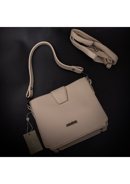 Krem Kare Küçük Boy Kadın Kol Çantası fırsatları