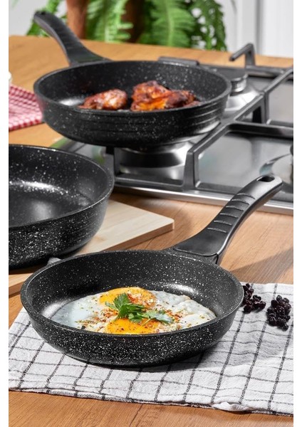 Yanmaz Yapışmaz Ağır Granit Döküm 3'lü Tava Seti 20-24-28 Cm indirimleri