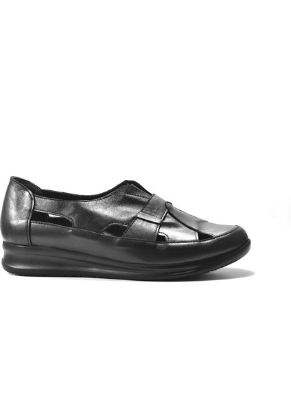 337 Deri Siyah Kadın Anne Ayakkabı