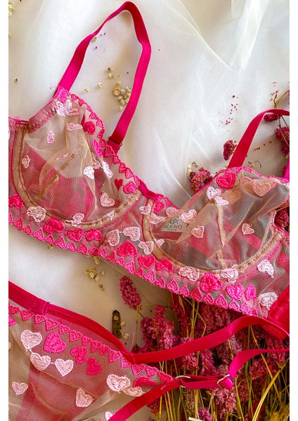 Masal Fuşya Çiçek Nakış Işlemeli Brode Bralet Sütyen Takım fiyatları