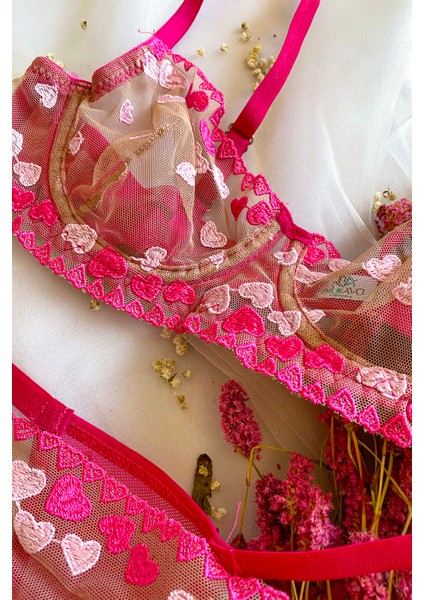 Masal Fuşya Çiçek Nakış Işlemeli Brode Bralet Sütyen Takım modelleri