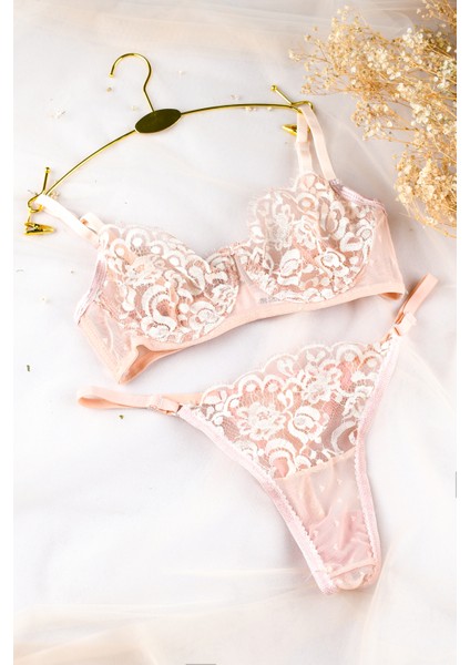 Paris Pudra Çiçek Dantel Tül Detaylı Brode Bralet Sütyen Takım fiyatları