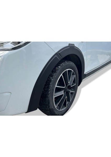 Omsa Dacia Lodgy Çamurluk Dodik Set Abs 8 Parça 2012 ve Sonrası