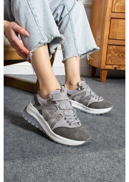 Susanne Kadın Sneakers Bağcıklı Spor Ayakkabı Gri Süet fiyatları