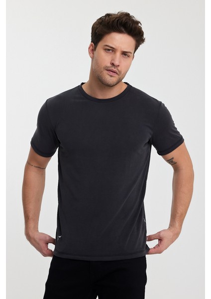 Berlın Tişört Erkek indirimleri