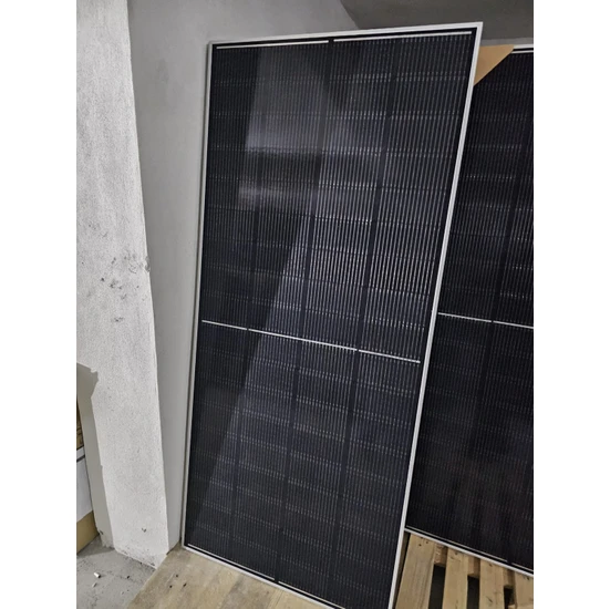 Haz 285 Watt Monokristal Hulf- Cut Güneş Paneli Yeni Nesil Haz