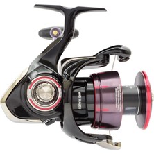 Daiwa Fuego 23 Lt 3000-CXH Makara