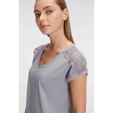 Anıl 9870 Ev Giyimi Kısa Kol V Yaka Kadın Bamboo Çiçek Desenli Yazlık Örme Normal Bel Pijama Takımı