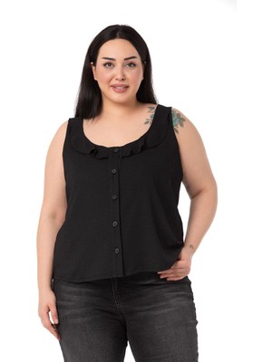 Disentis Modest Büyük Beden Fırfırlı Yaka Kolsuz Düğmeli Siyah Bluz