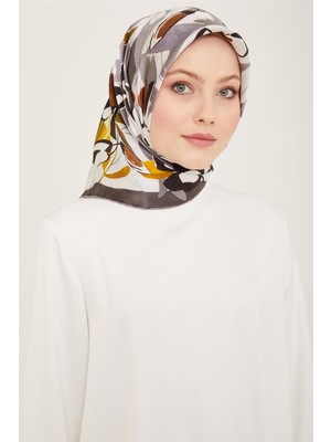 Armine Çiçek Desenli Twill İpek Eşarp 24Ya9153 52 54