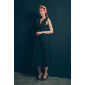 Fullamoda Düğme Detaylı Kruvaze Yaka Elbise