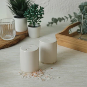 Mat Beyaz Stackable Tuzluk / Biberlik 6 cm