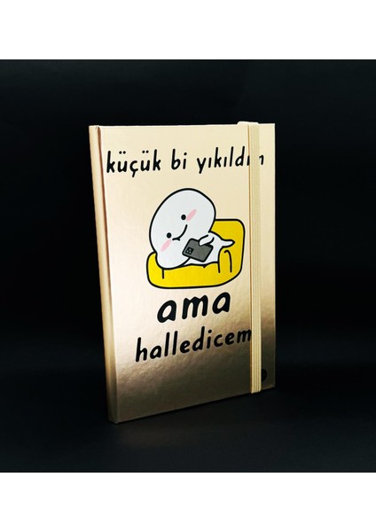 Metal Kapaklı Küçük Bi Yıkıldım Tasarımlı Lastikli Defter