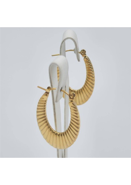 Çelik Gold Çizgi Desenli U Model Küpe