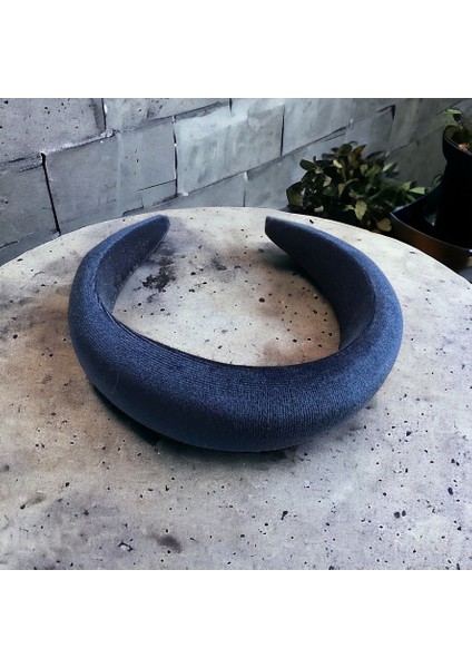 Kadife Dolgulu Düz Saç Taçı modelleri