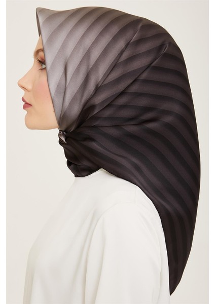 Klasik Desenli Twill İpek Eşarp 24Ya9150 4 88 modelleri
