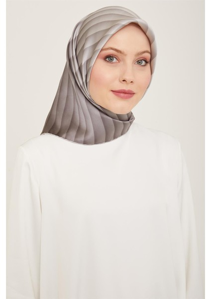 Klasik Desenli Twill İpek Eşarp 24Ya9150 4 87