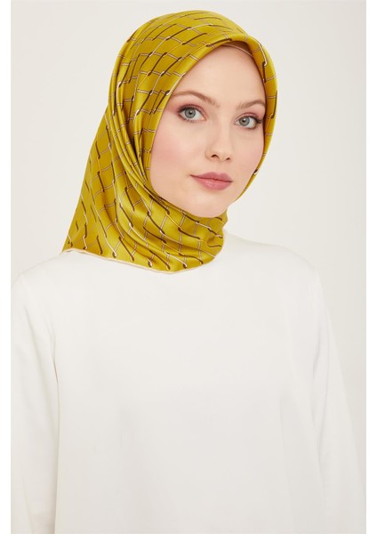 Klasik Desenli Twill İpek Eşarp 24Ya9152 85 43