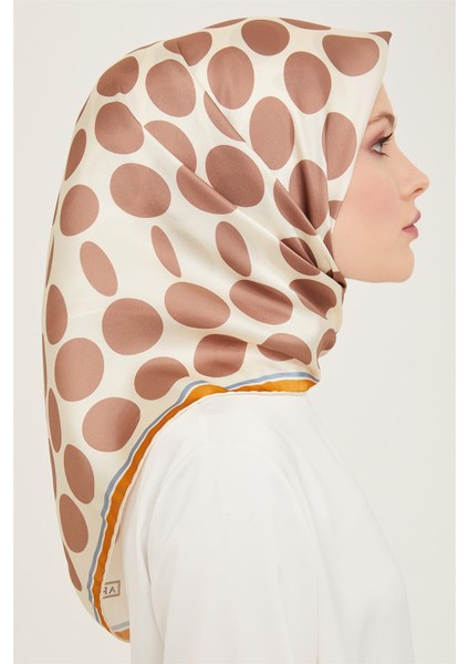 Geometrik Desenli Twill İpek Eşarp 24Ya9156 86 54 fiyatları