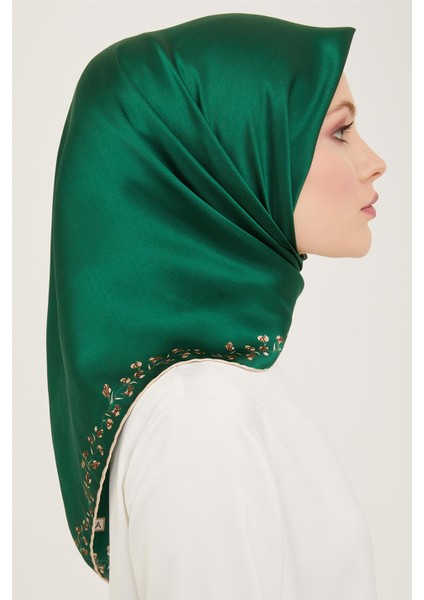 Klasik Desenli Twill İpek Eşarp 24Ya9168 89 89 fiyatları