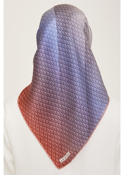 Monogram Desenli Twill İpek Eşarp 24Ya9104 52 85 fırsatları