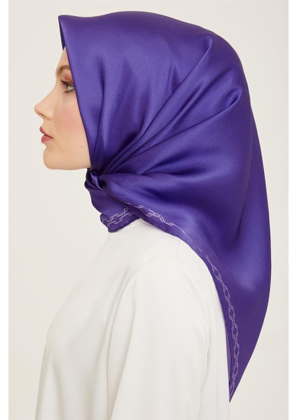 Klasik Desenli Twill İpek Eşarp 24Ya9154 53 52 modelleri