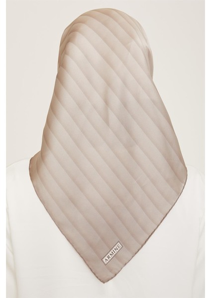 Klasik Desenli Twill İpek Eşarp 24Ya9150 4 01 fırsatları