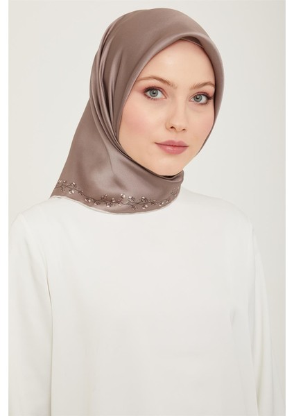 Klasik Desenli Twill İpek Eşarp 24Ya9168 89 33