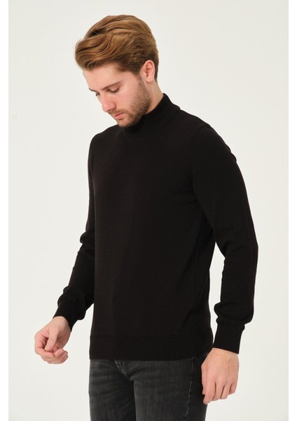 Erkek %100 Pamuk Düz Triko Kazak Yarım Balıkçı Yaka Standart Fit Normal Kesim Siyah