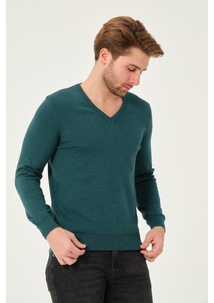 Erkek %100 Pamuk Düz Triko Kazak V Yaka Tüylenmeyen Standart Fit Normal Kesim Petrol Yeşili fırsatları
