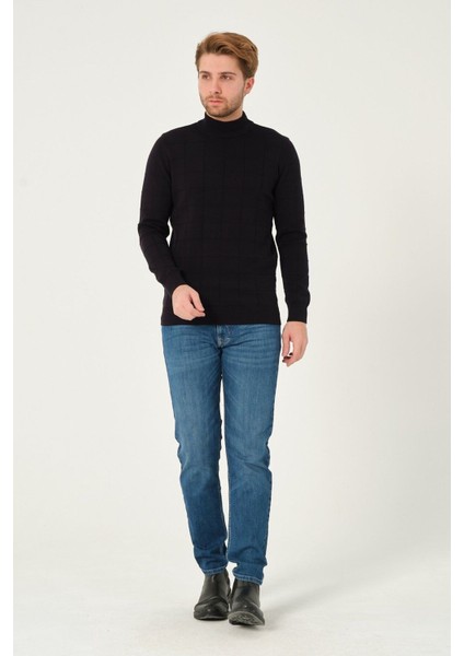 Erkek %100 Pamuk Kareli Triko Kazak Yarım Balıkçı Yaka Standart Fit Normal Kesim Siyah fiyatları