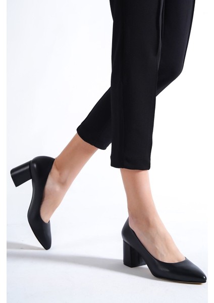 Deri Siyah Kadın Ayakkabı TMD12074 fiyatları