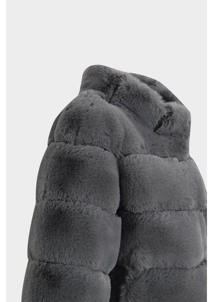 AÇELYAOKCU Premium Dik Yaka Kadın Rex Kürk Kaban modelleri