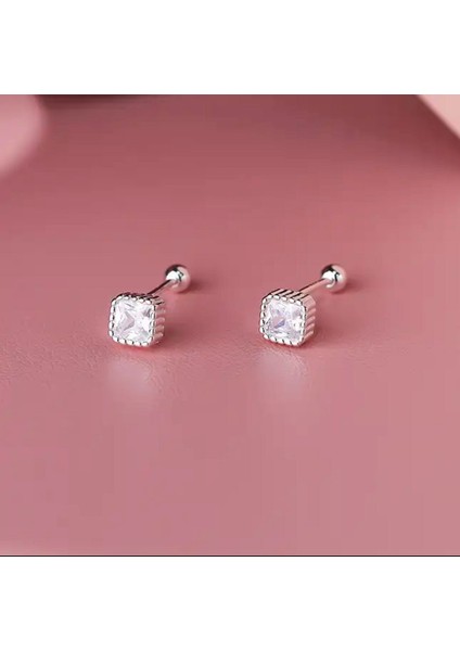 By Dilek Çetin Acessorry Cerrahi Çelik Kare Baget Taşlı Kıkırdak Helix Tragus Piercing