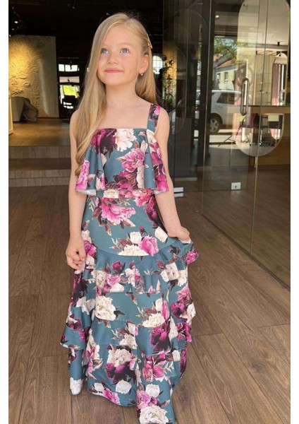 Kız Çocuk Çiçek Desenli Crop ve Katkat Fırfır Detaylı Yeşil Etekli Takım