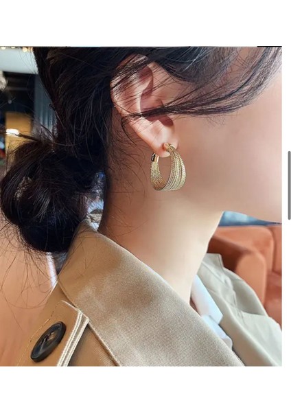 Altın Renk Kuyumcu Model Hasır Halka Küpe