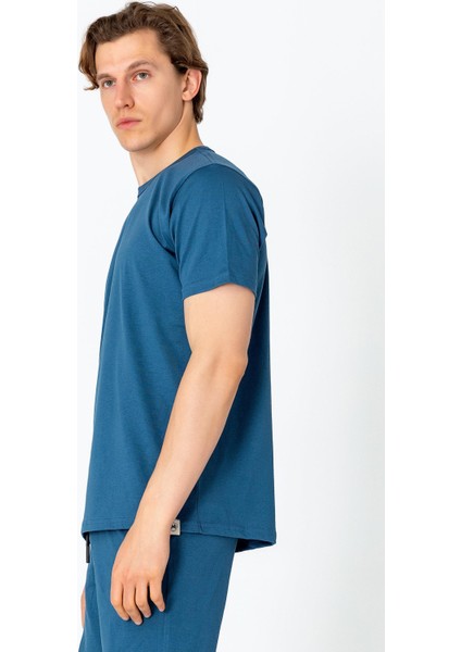 Erkek Regular Fit Rahat Sade Klasik T-Shirt fiyatları