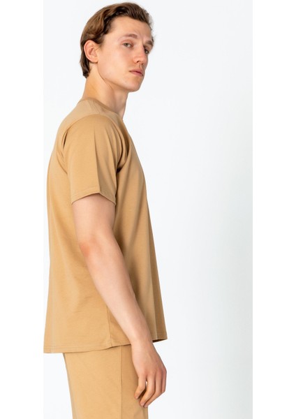 Erkek Regular Fit Rahat Sade Klasik T-Shirt fırsatları