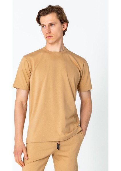 Erkek Regular Fit Rahat Sade Klasik T-Shirt indirimleri