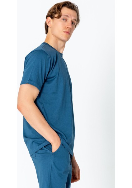 Erkek Regular Fit Rahat Sade Klasik T-Shirt fırsatları