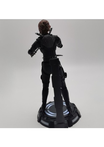 Orijinal Marvel Avengers Black Widow Mafsallı 1/7 LED Tabanlı Aksiyon Figürleri Oyuncaklar (Yurt Dışından)