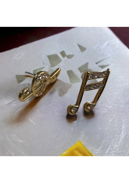 Kadın Notalı Altın Kaplama Zirkon Taşlı Küpe modelleri