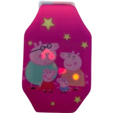 Kumik Peppa Pig Ailesi Karanlıkta Parlayan Led Oyuncak Saat