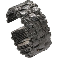 Labalaba Kadın Antrasit Lak Kaplama Ayarlanabilir Kabartma Örgü Dokulu Yüzük