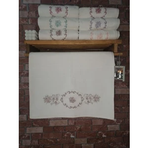 EN Home 50X90 Kadife Nakışlı Dantelli Çeyizlik Havlu