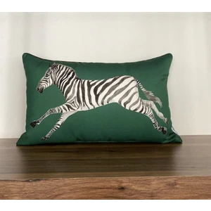 E712 Yeşil Zemin ZEBRA-3050 Kırlent Kılıfı