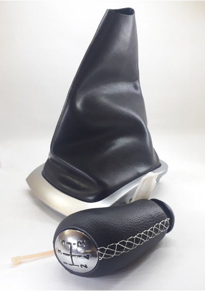 Opr Renault Megane 3 Deri Vites Topuzu ve Vites Körüğü (Gri Çerçeve)