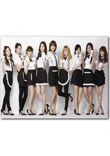 Ahşap Tablo Siyah Beyaz Girls Generation Kızlar