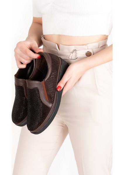 Deri Anatomik Taban Taş Detaylı Ayakkabı GNDL.19570 - Kahverengi - 40 modelleri